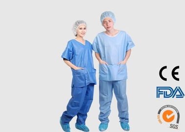 Médical jetable de preuve de la poussière frotte, les robes dentaires jetables d'anti sang